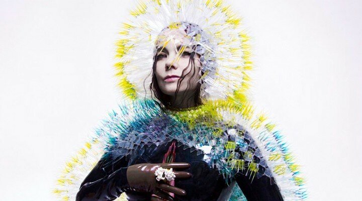 Viaja a 360º con este nuevo y maravilloso vídeo de Björk